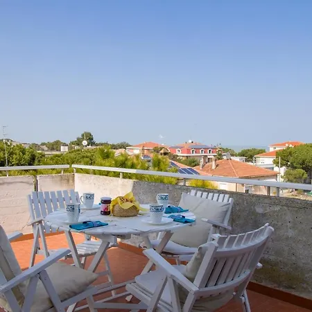 Girasole Roseto Vacanza 公寓